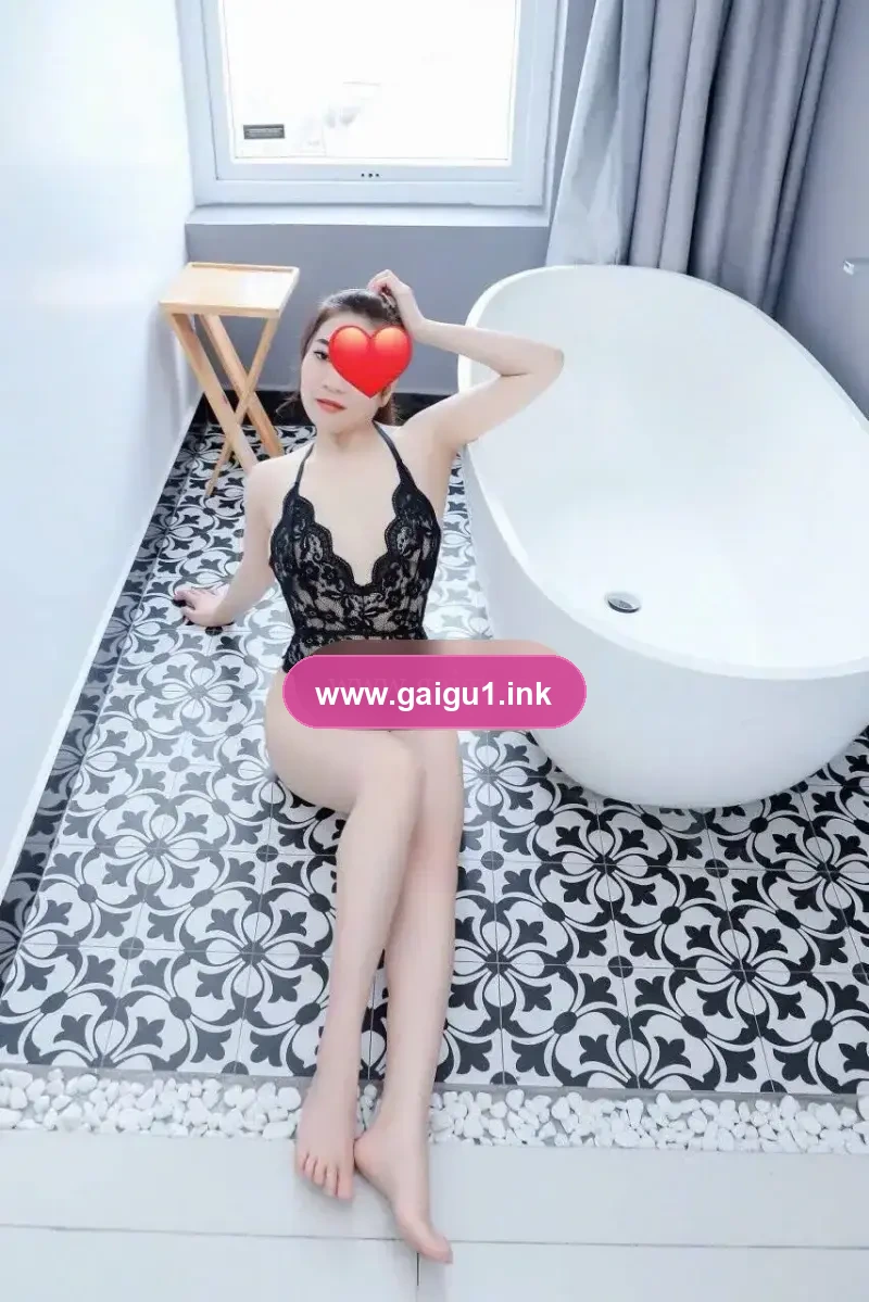 HÀ ANH Thần dâm, body nóng bỏng full service