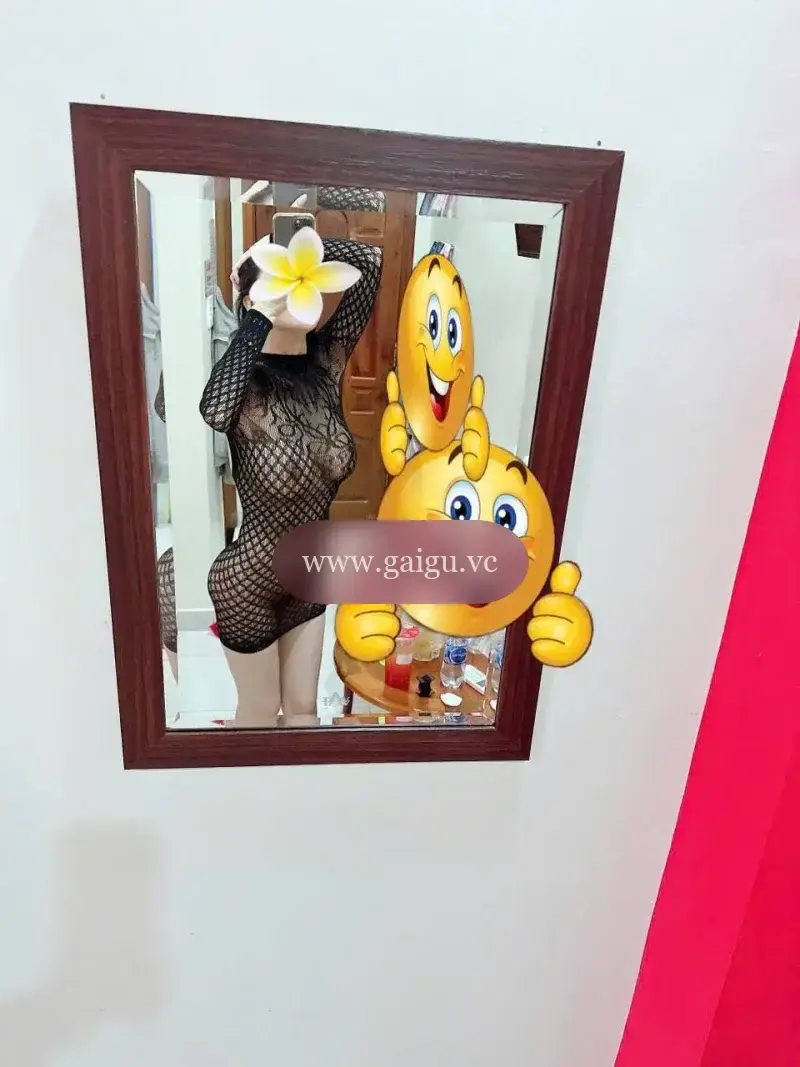 ❤️HOT CLIP SEXY❤️ KHÁNH LINH HOTGIRL 1M74 DÁNG CHUẨN GYMER CỰC PHẨM SEXY VÀ CHIỀU KHÁCH