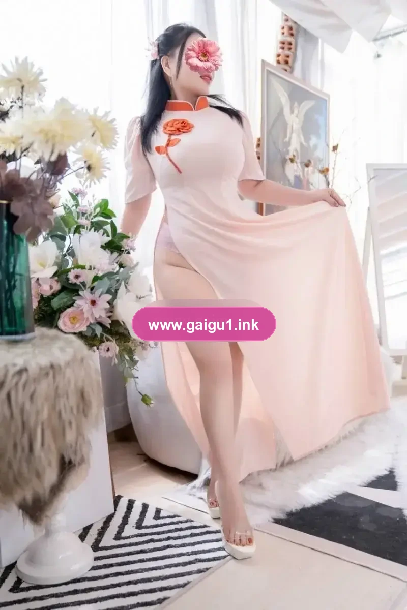 ❤️CÓ CLIP HOT❤️ NHÃ HÂN XINH DUYÊN DÁNG TUYỆT PHẨM ÁO DÀI LÀM TÌNH ĐÁ