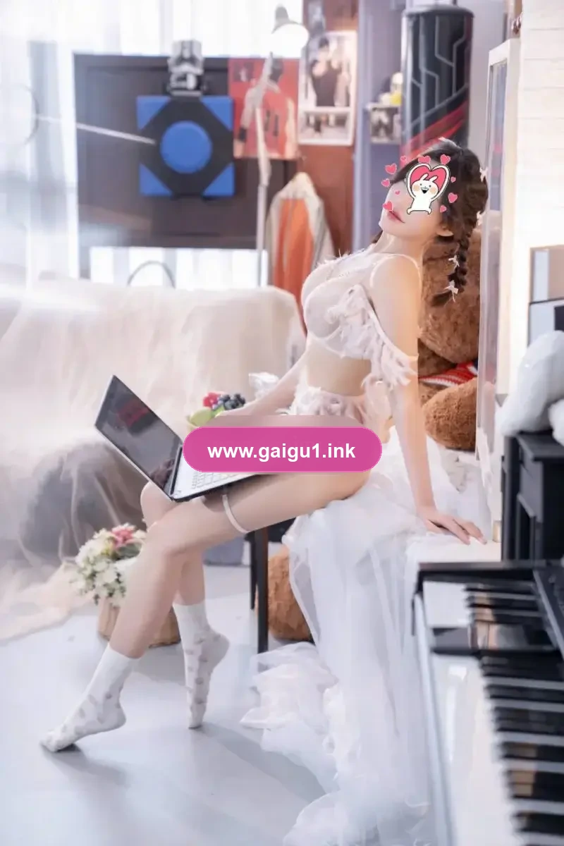 [⭐ VIP✔ ] ❤️ Bích Thảo❤️ Xinh Đẹp, Dáng Mảnh Mai, Mông Vú Cực Đỉnh