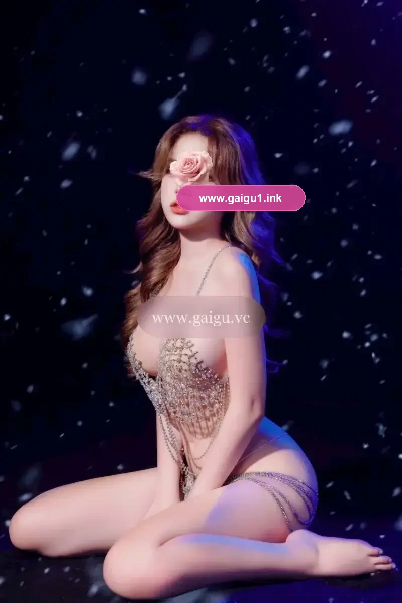 Thanh Thúy ,Xinh Gái, Dễ Thương Dịu Dàng, Vui Vẻ, Nhiệt Tình