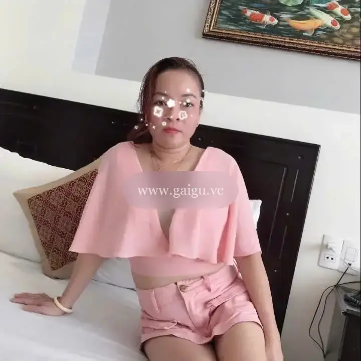 NGỌC ÁNH - ĐAM MÊ TÌNH DỤC - BÚ MÚT BÀI BẢN - VÚ TO CĂNG TRÒN