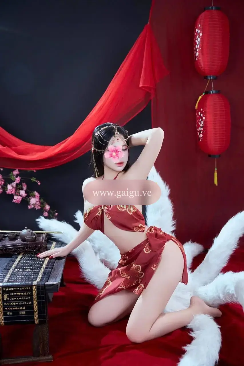 Yến Nhi - Siêu Phẩm Người Mẫu Nóng Bỏng, Vú To Ngực Thật 100% Chất Lượng