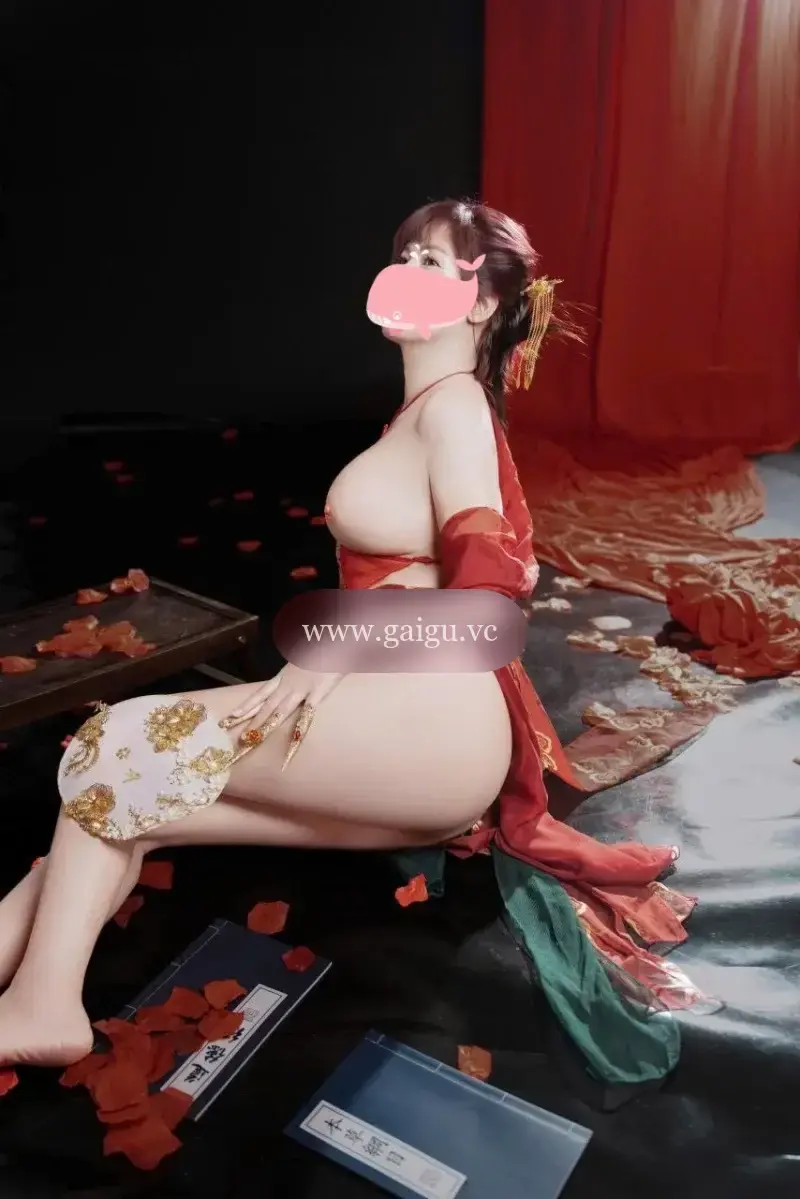 ❤️ BẢO NGỌC - Nữ massage DÂM THẦN - Siêu Sexy đa tình - massage miễn phí