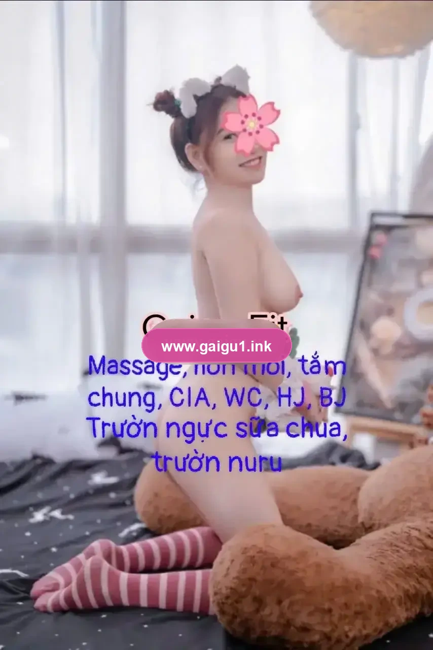 Trúc Linh_ Gái xinh chiều khách, kỹ năng cực tốt