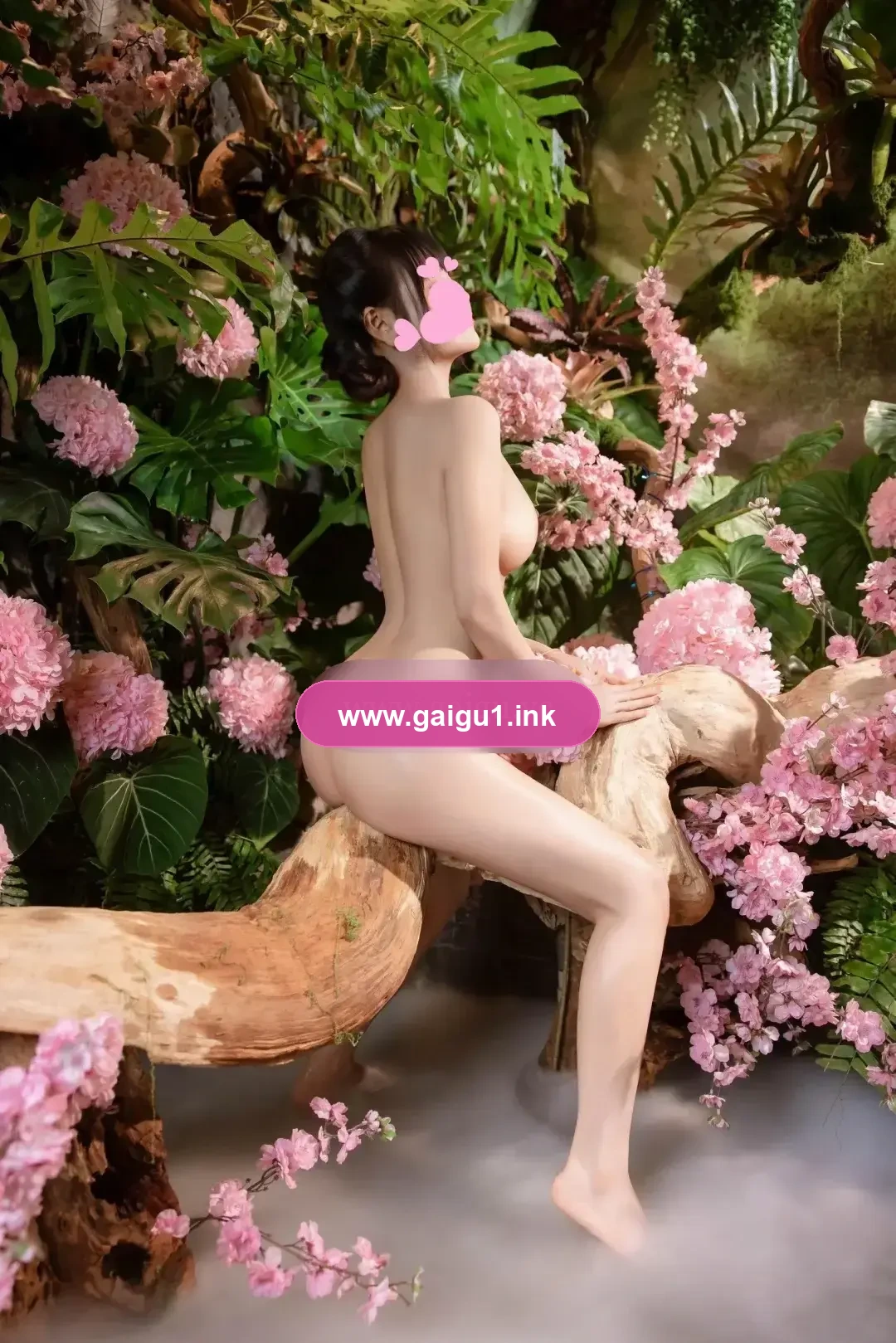 Trà My💋Gái Ngoan Xinh Vú Bự Phục Phụ Như Người Yêu Luôn