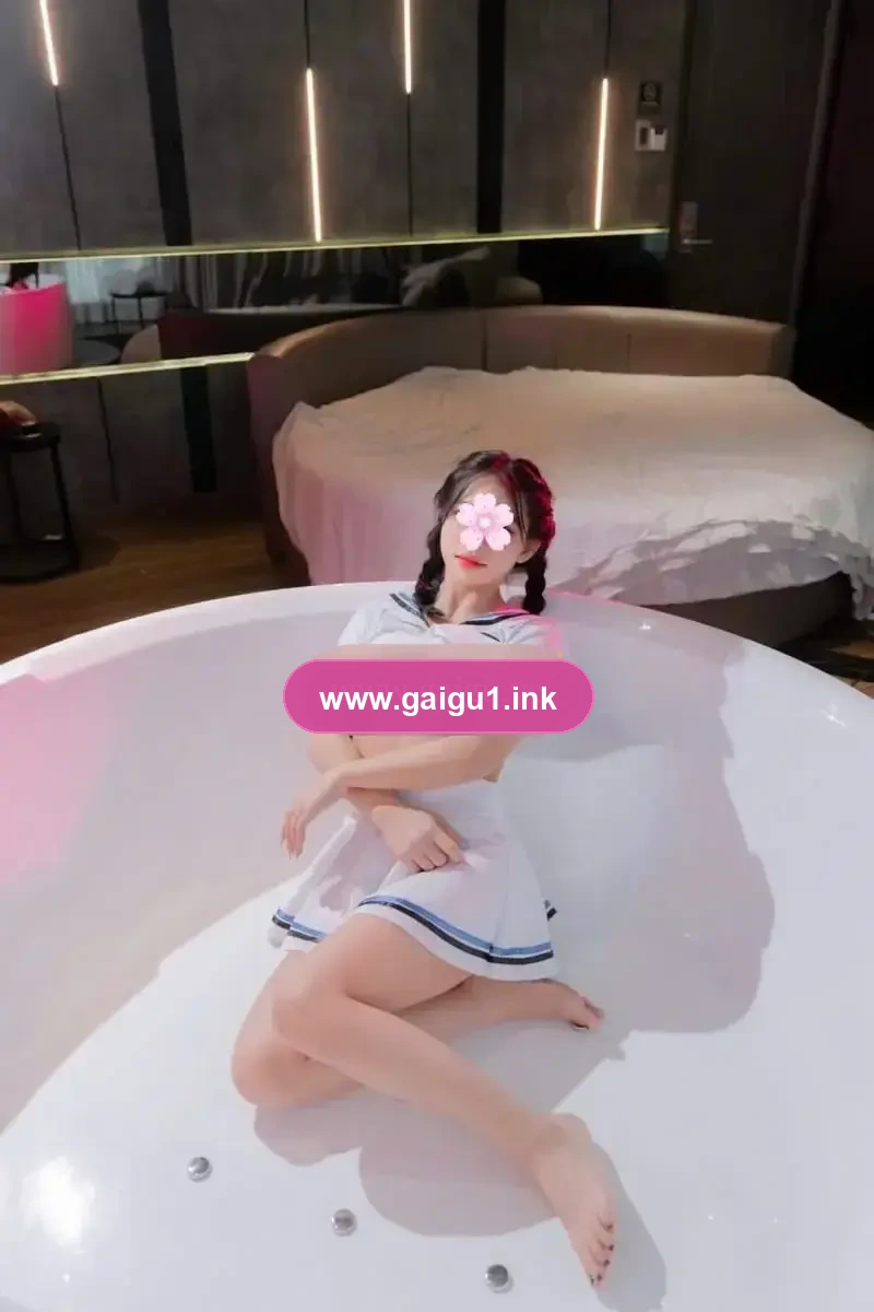 HOTEEN 2K3❤MINH ANH❤MẶT XINH TRẮNG, VÚ ĐẸP BÍM NGON NHIỆT TÌNH