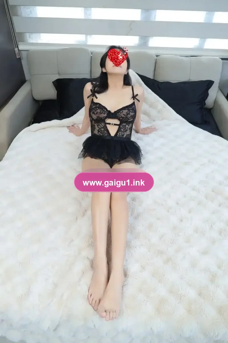 TUYẾT NHI - xinh  Dâm dâm Đa tình - sexy khiêu gợi ngọt ngào - CỰC CHIỀU KHÁCH
