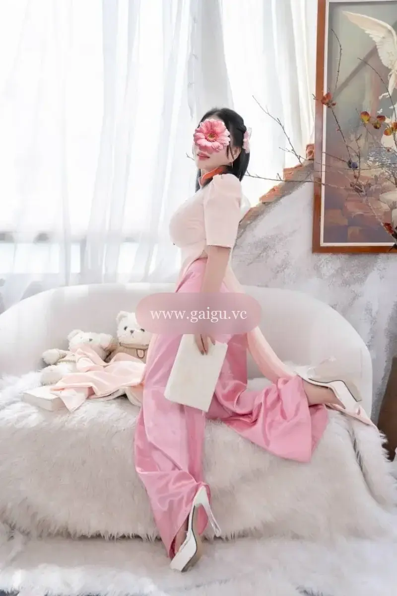 ❤️ TRANG MÍT - Mong To Doggy phê - Chiều khách tê tái