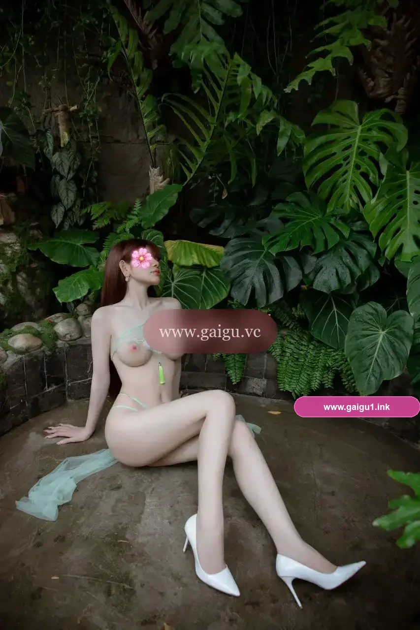 💗  GIRL Xinh _Na Na_ Boddy Siêu Gợi Cảm _ Sánh Vai Cùng Những HotGirl Đình Đám