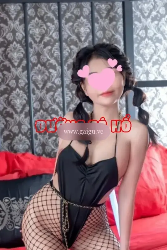 HOT CHÂU ANH BODY SẮC NET,MÔNG VÚ ĐẸP CHUẨN, XINH SANG HẾT NẤC
