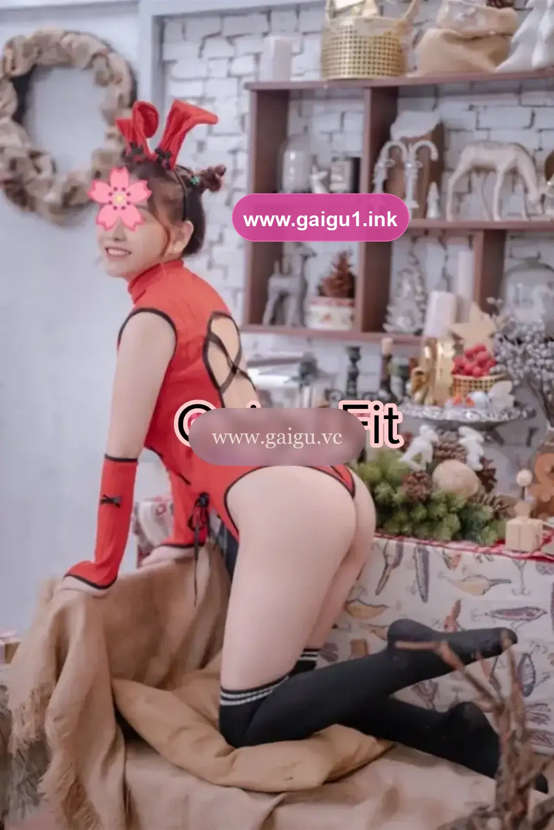 Trúc Linh_ Gái xinh chiều khách, kỹ năng cực tốt