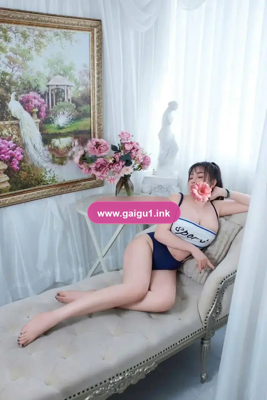 Tuyết Phương - Nữ Thần Tình Dục, Vú Cực To, Hàu Siêu Bự Ngọt Nước - Chơi Là Phê