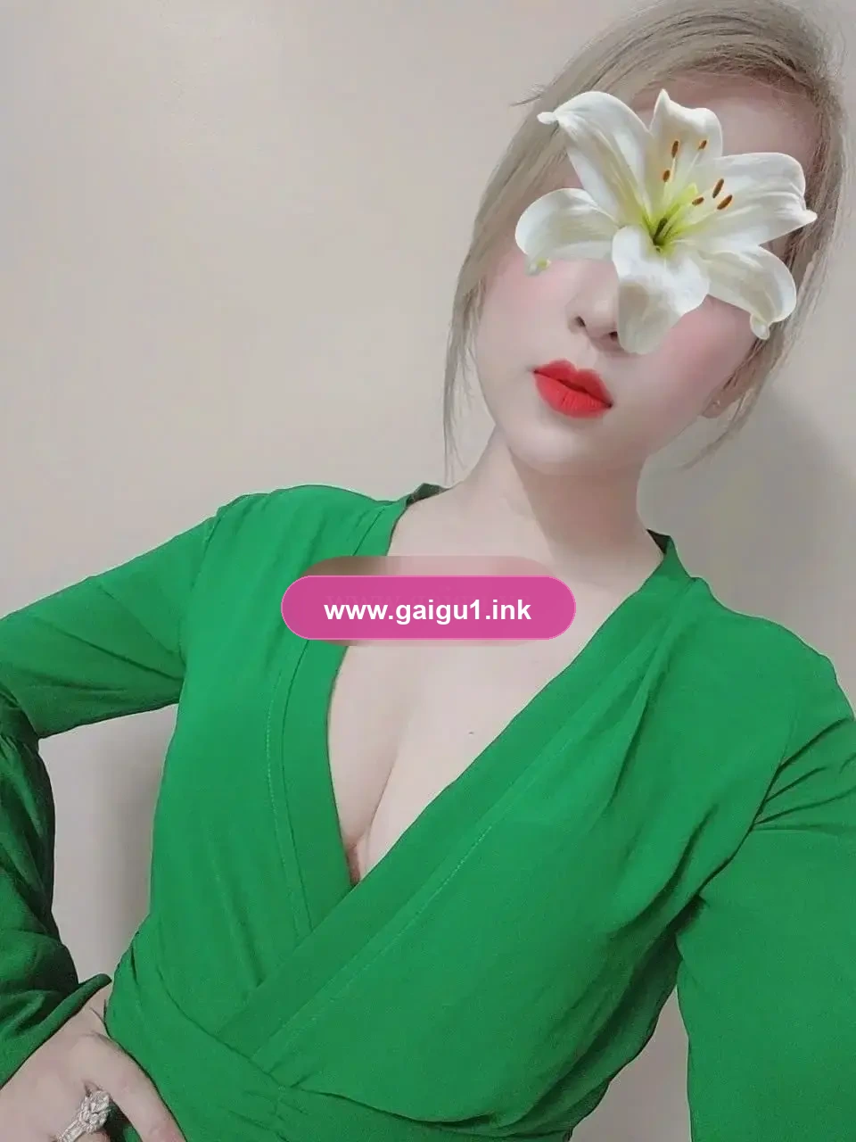 Út Miền Tây 1m62 xinh tươi vào đời.