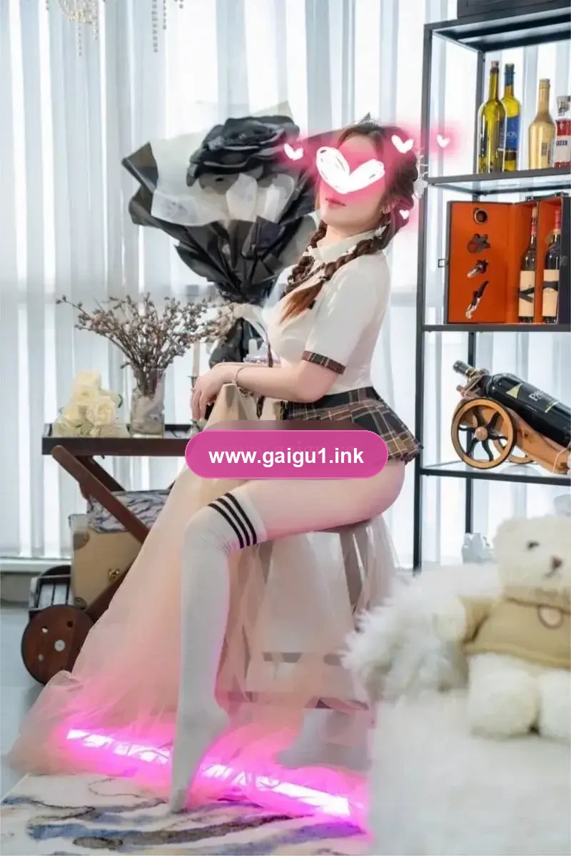 ❣️HOTGIRL❣️LY LY-MẶT XINH, VÚ ĐẸP, SERVICE CỰC ĐỈNH