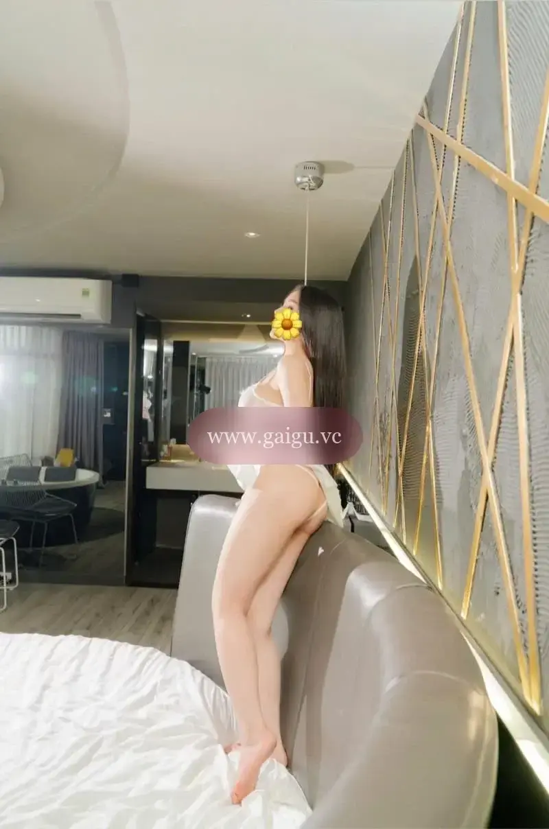 Bảo Bối🦋Vú Bự Cực Phẩm🦋Mặt Xinh Dáng Chuẩn