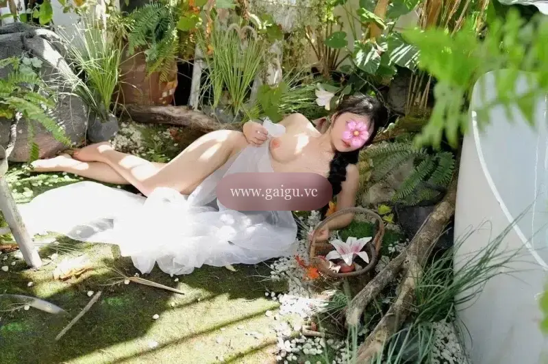 Bối Bối xinh đẹp - chiều chuộng