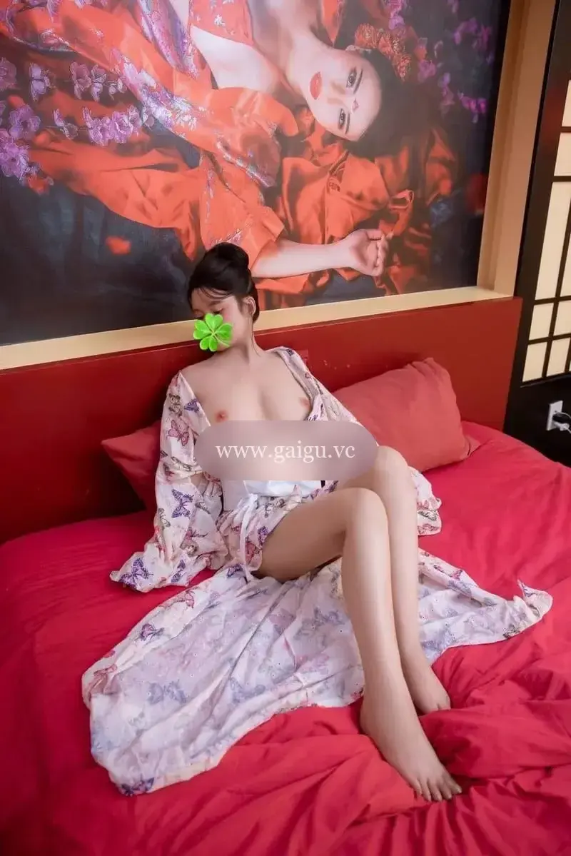 }Hàng chuẩn} THẢO NHI verifile