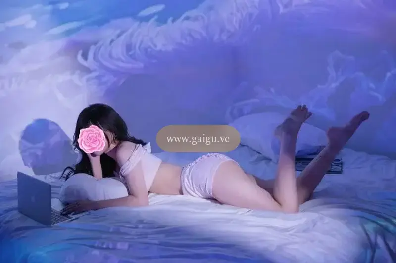 ĐAM MÊ DỤC VỌNG