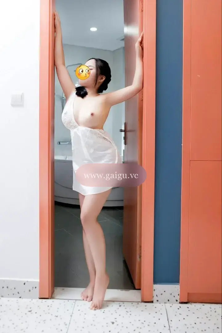Ngọc Nhi -khu công nghiệp bầu bàng HANG NGON XINH TUOI