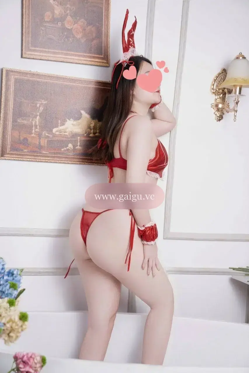 Linh Anh Lần Đầu Đi Làm 2k5