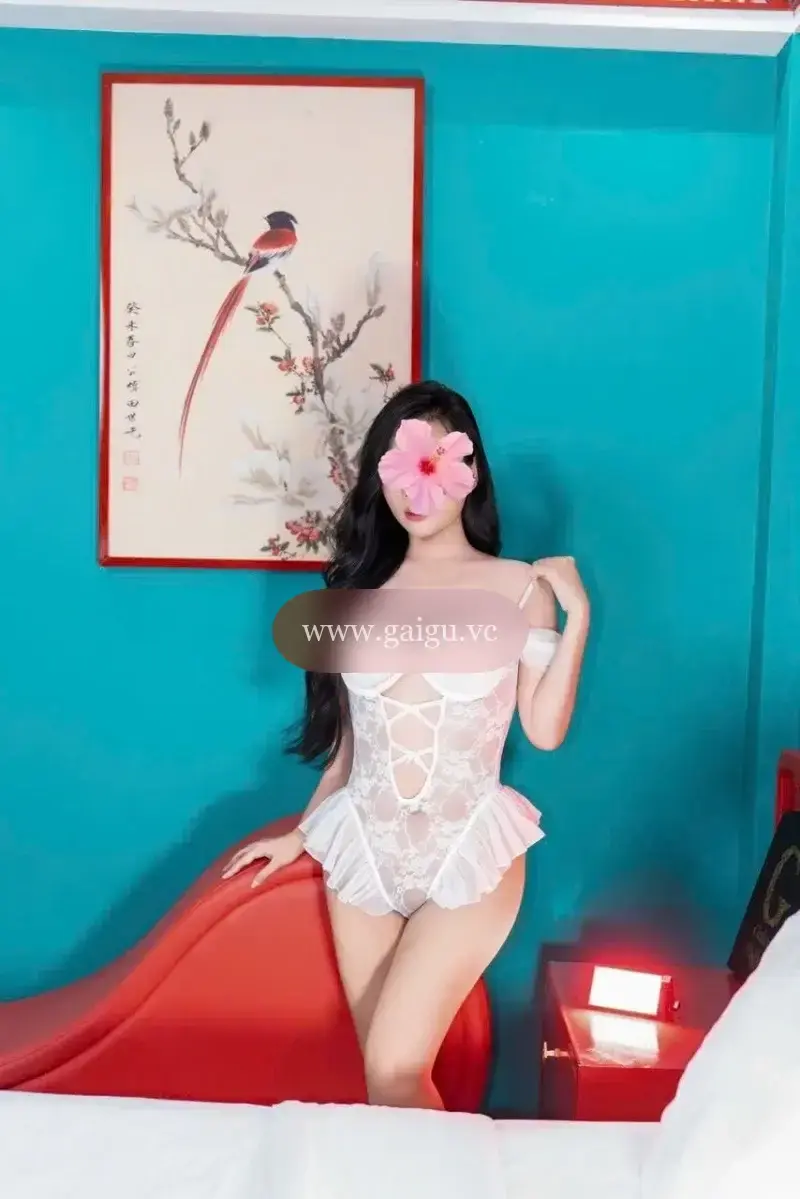 PHƯƠNG NHI - XINH, SANG, DÂM!!!