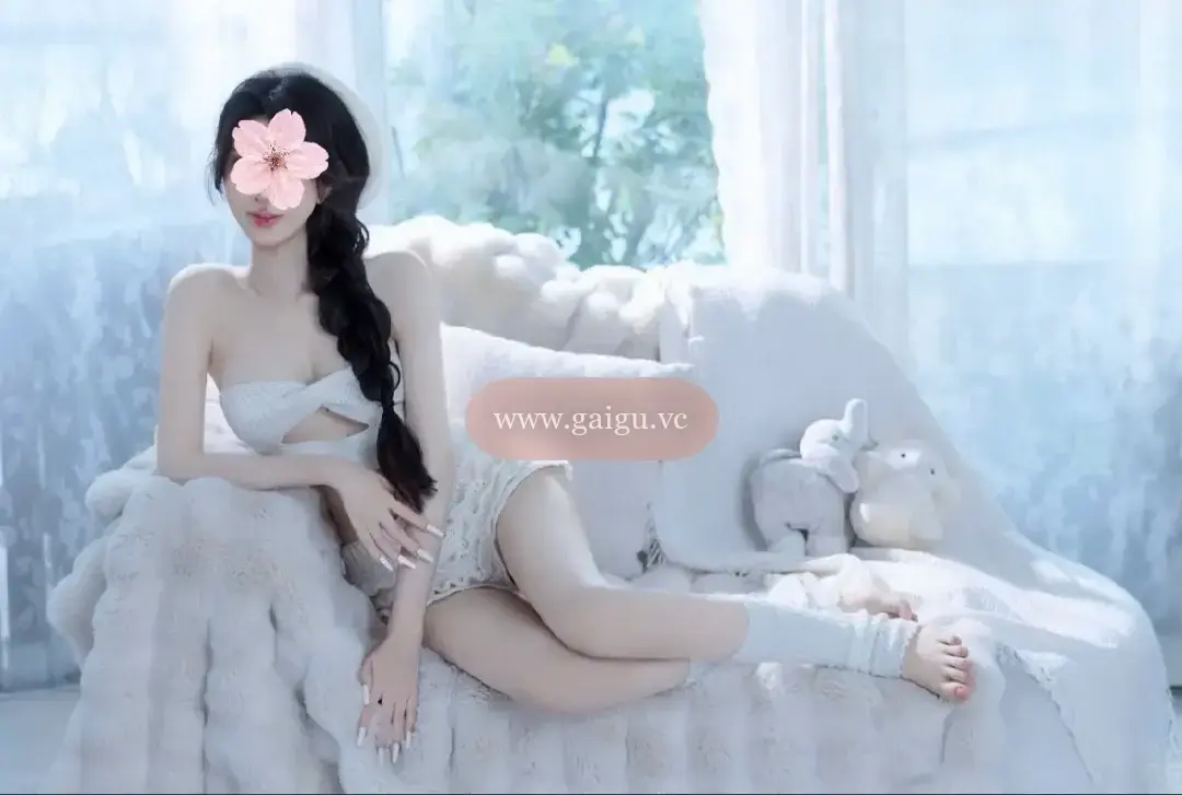 An nhi dâm đảng chiều khách người yêu