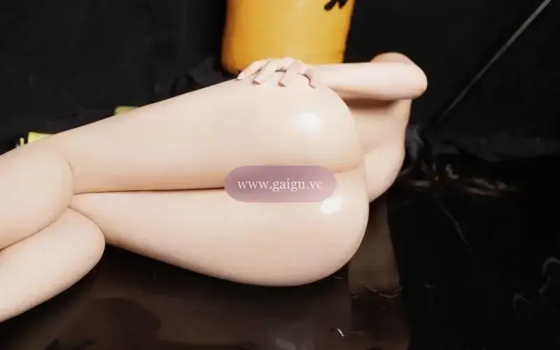GÁI NON⭐MỘC NHIÊN BÍM KHÍT NỊCH NƯỚC LÊN LÁN RÚT SỨNG CU