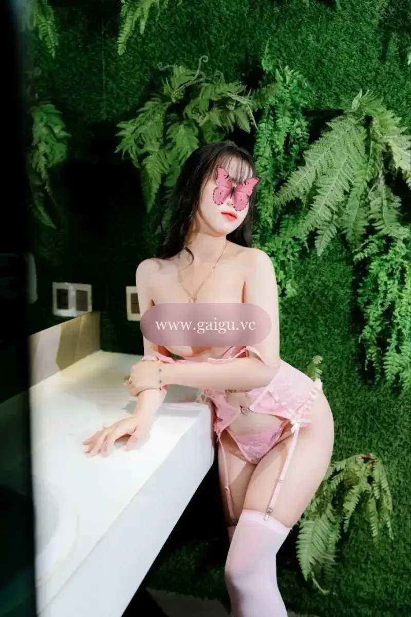 LOLI GIRL XOÀI NON CUTE NGOAN XINH, SIÊU CHỀU KHÁCH, HÀNG CHẤT LƯỢNG