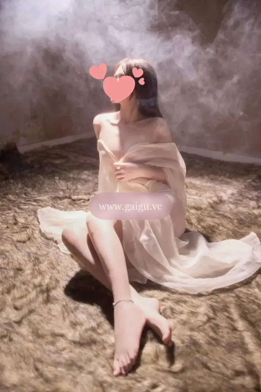 SINH VIÊN⭐KHÁNH HUYỀN SINH VIÊN NĂM NHẤT ĐẠI HỌC DU LỊCH [CỰC XINH]