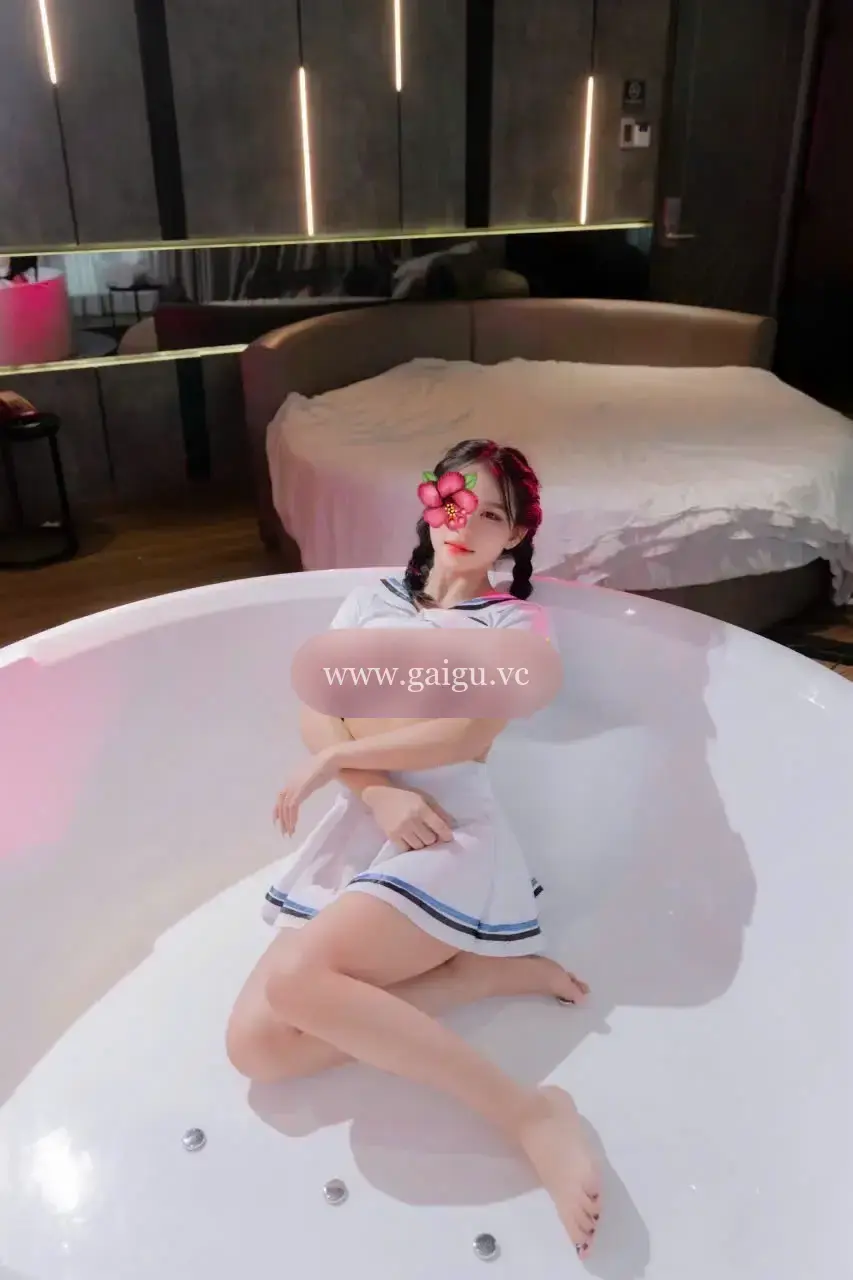 ⭐ MINH NGUYỆT ⭐ NGỌT NGÀO XINH ĐẸP MÀ CÒN BIẾT CHIỀU CHUỘNG