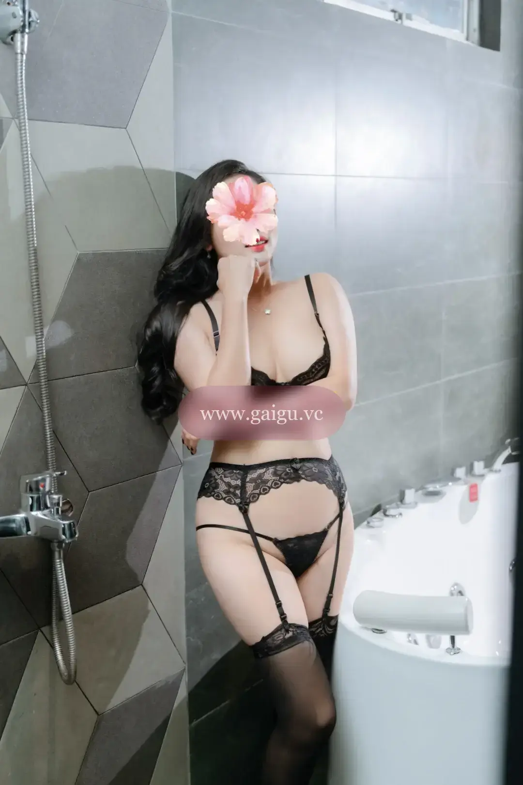 QUỲNH LAM - GÁI QUÊ LÊN SÓNG - DỊU DÀNG ĐẰM THẮM - CHIỀU KHÁCH CỰC KÌ
