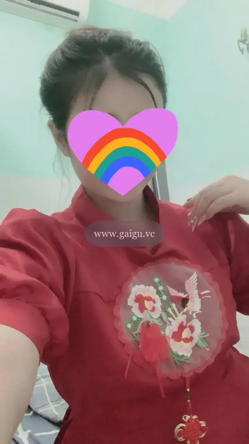 BÉ PHƯƠNG JET DÂM ĐÃNG GỢI TÌNH