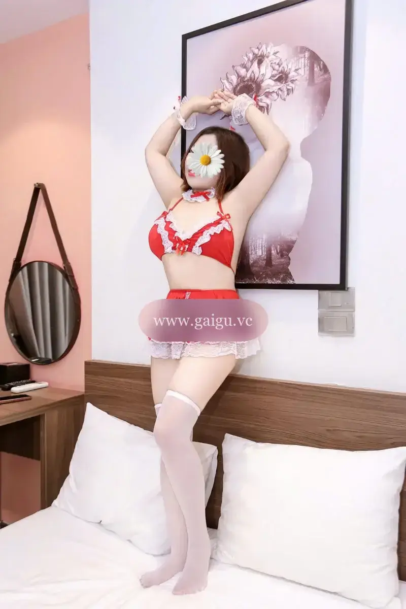 HÀ LINH NGỰC CĂNG DÂM ĐÃNG - TÌNH CẢM CHIỀU KHÁCH HẾT MÌNH - LÀM TÌNH NHIỆT HUYẾT
