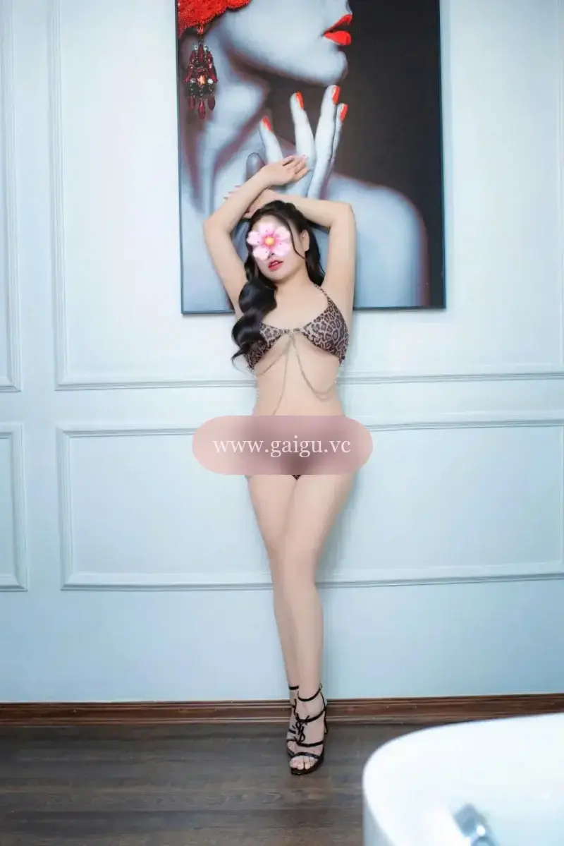 💋Hót Trang Anh 💋 Vú chắc mông nẩy chịch sướng tê