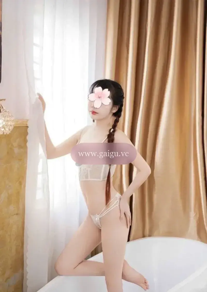 HUYỀN MY - Dâm quyến rũ - Làm tình phê - chiều khách