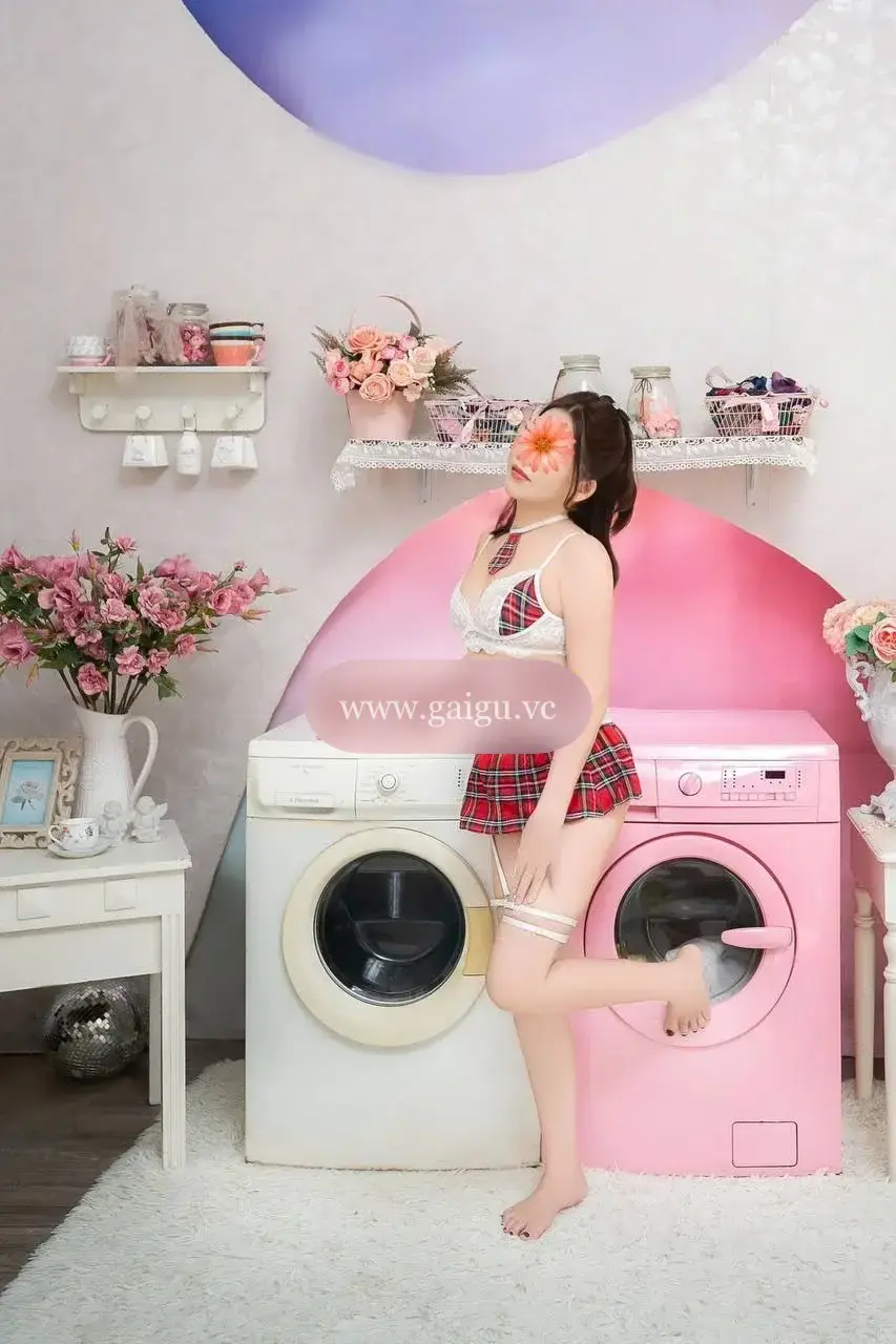 ♥️ Ngọc Anh ♥️ Nhỏ Nhắn Dễ Thương,Em Hàng Hệ Tình Cảm Chiều Khách
