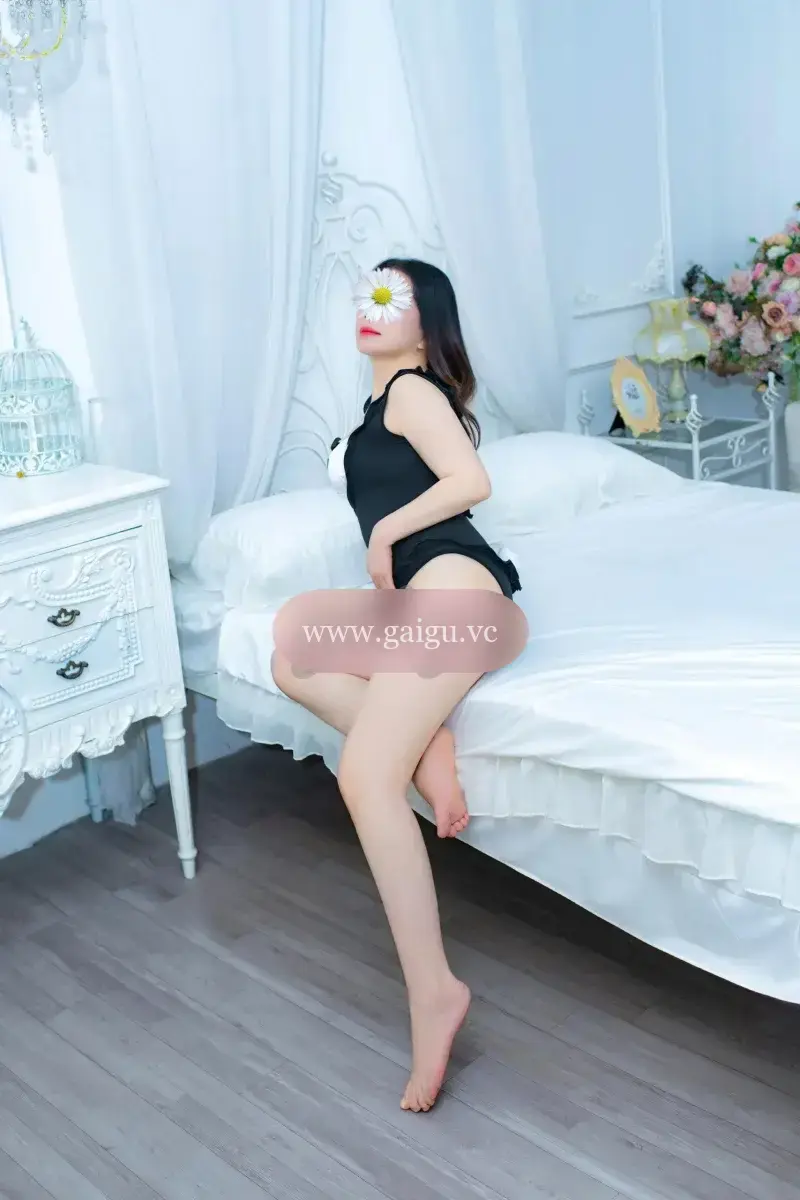 ( SOME ) UYỂN NHI - GÁI MIỀN TÂY - YÊU CHIỀU KHÁCH - ĂN NÓI NHẸ NHÀNG - LÀM TÌNH ĐỈNH CAO - ĐIỆN NƯỚ