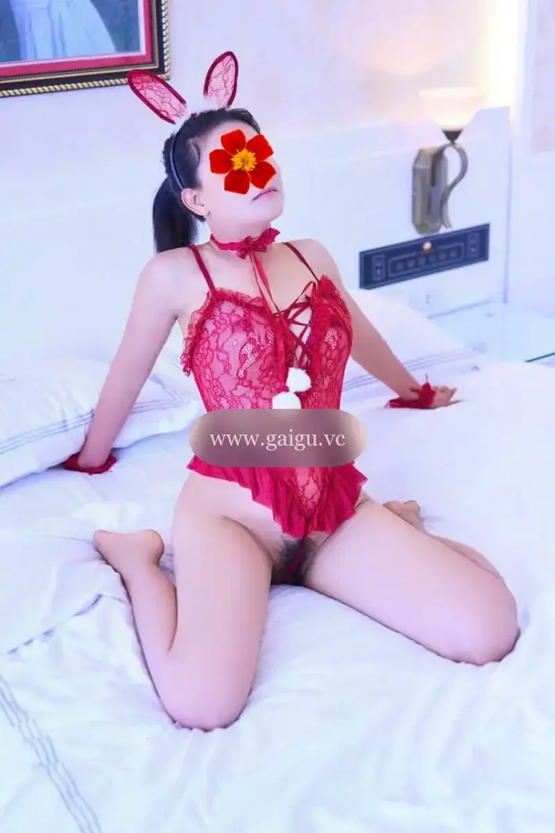 HỒNG ÁNH - DÂM DÊ - LÀM TÌNH MÊ TÊ LUÔN AE ƠI