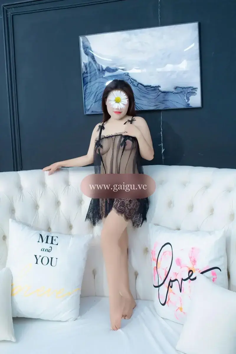 PHƯƠNG LINH - DÂM ĐÃNG CỰC TÌNH CẢM