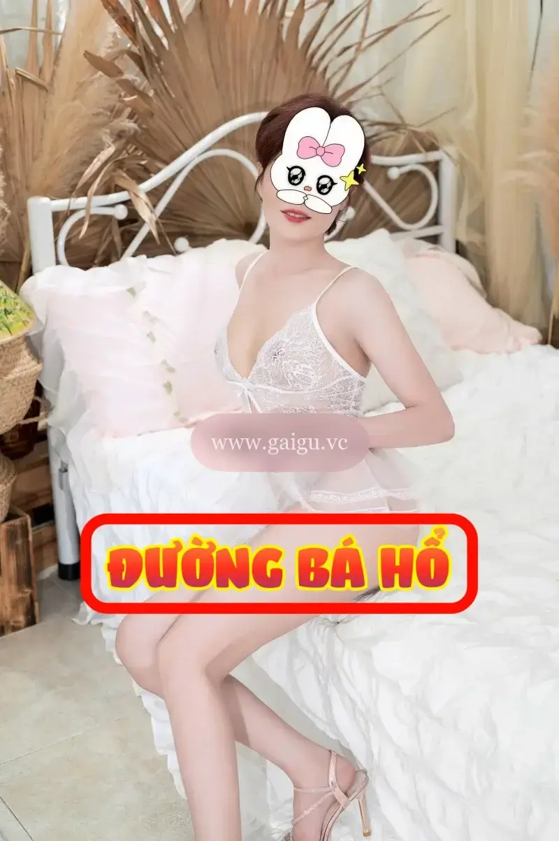 HOA HOA ⭐MÃNH MAI FACE XỊN NGOAN HIỀN CHIỀU CHUỘN NHƯ NY