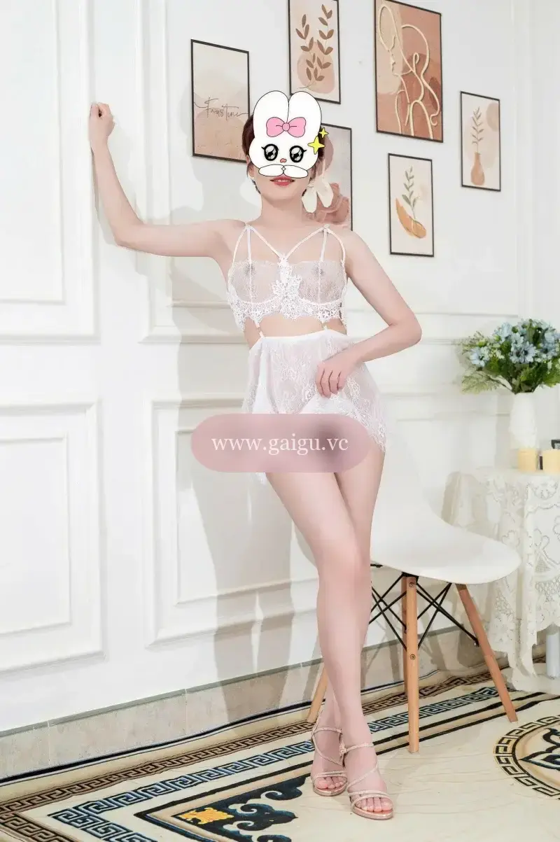 HOA HOA ⭐MÃNH MAI FACE XỊN NGOAN HIỀN CHIỀU CHUỘN NHƯ NY