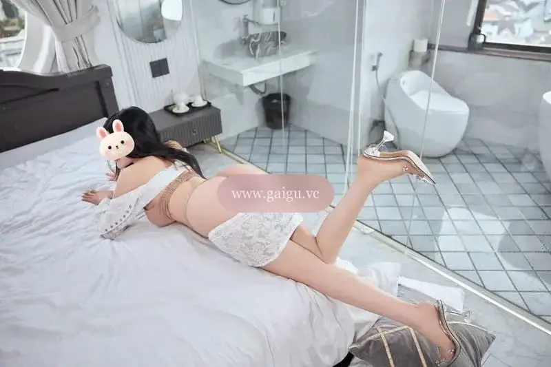 MỘC ANH XINH NGON NGOAN LÀM TÌNH RỰC RỠ