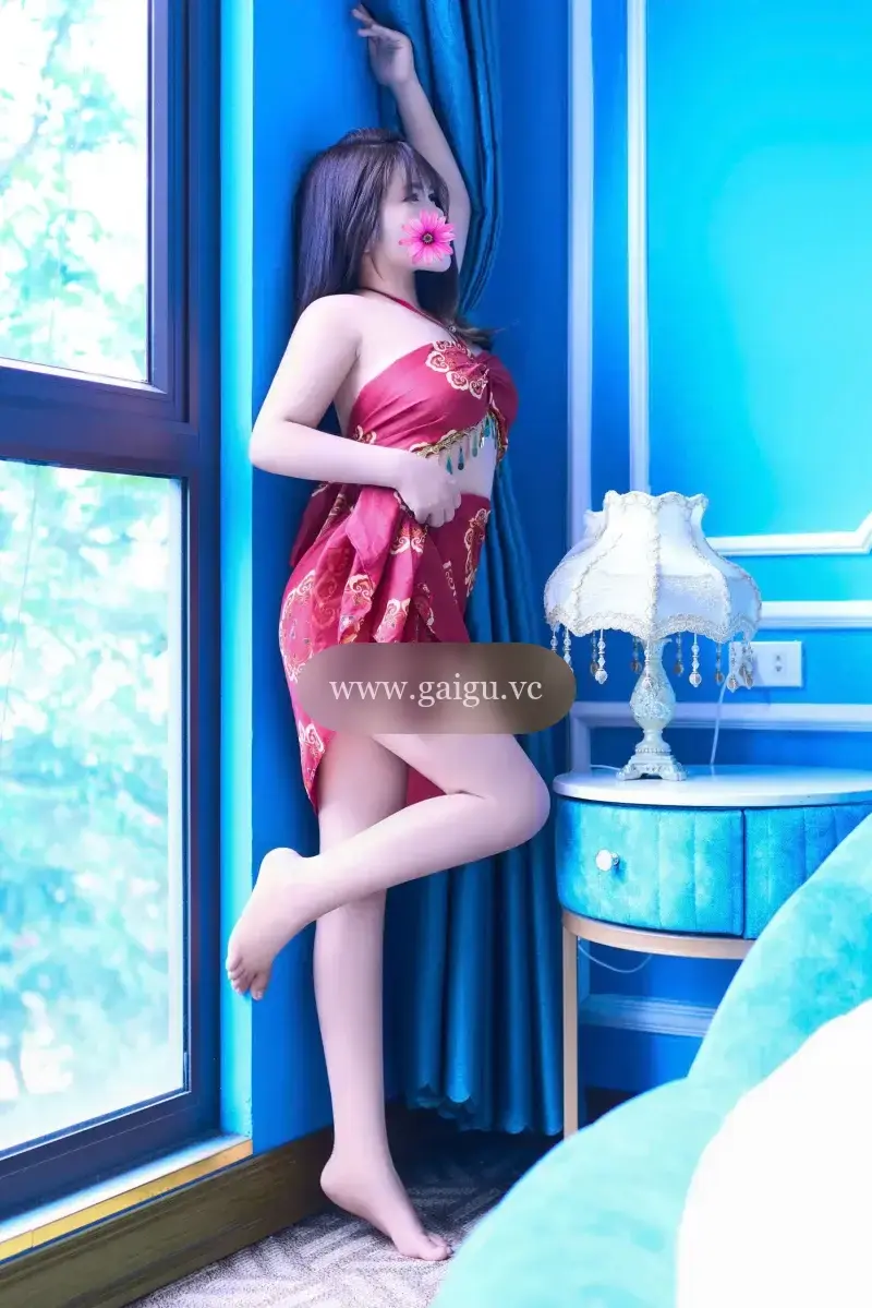 MAI HƯƠNG MẶT XINH DA TRẮNG LÀM TÌNH ĐIÊU LUYỆN HÀNG SIÊU TÌNH CẢM