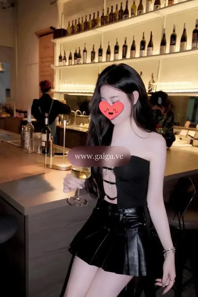 ❤❤❤LINH ANH - VÚ TO , XINH DÂM , DỊCH VỤ SIÊU ĐỈNH LÀM TÌNH CỰC PHÊ