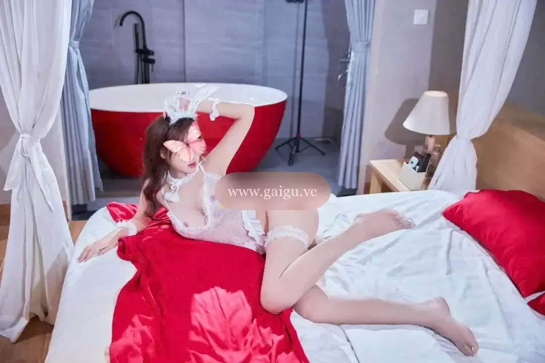 ❤️ ️Khánh Linh ❤️ - Teen xinh - Body siêu mẫu