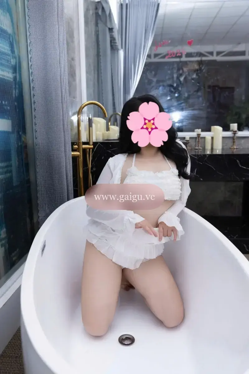 NEW TEEN ❤️GIA HÂN❤️ DÂM NỮ TEEN -LỒN TO MU CAO-VÚ REAL