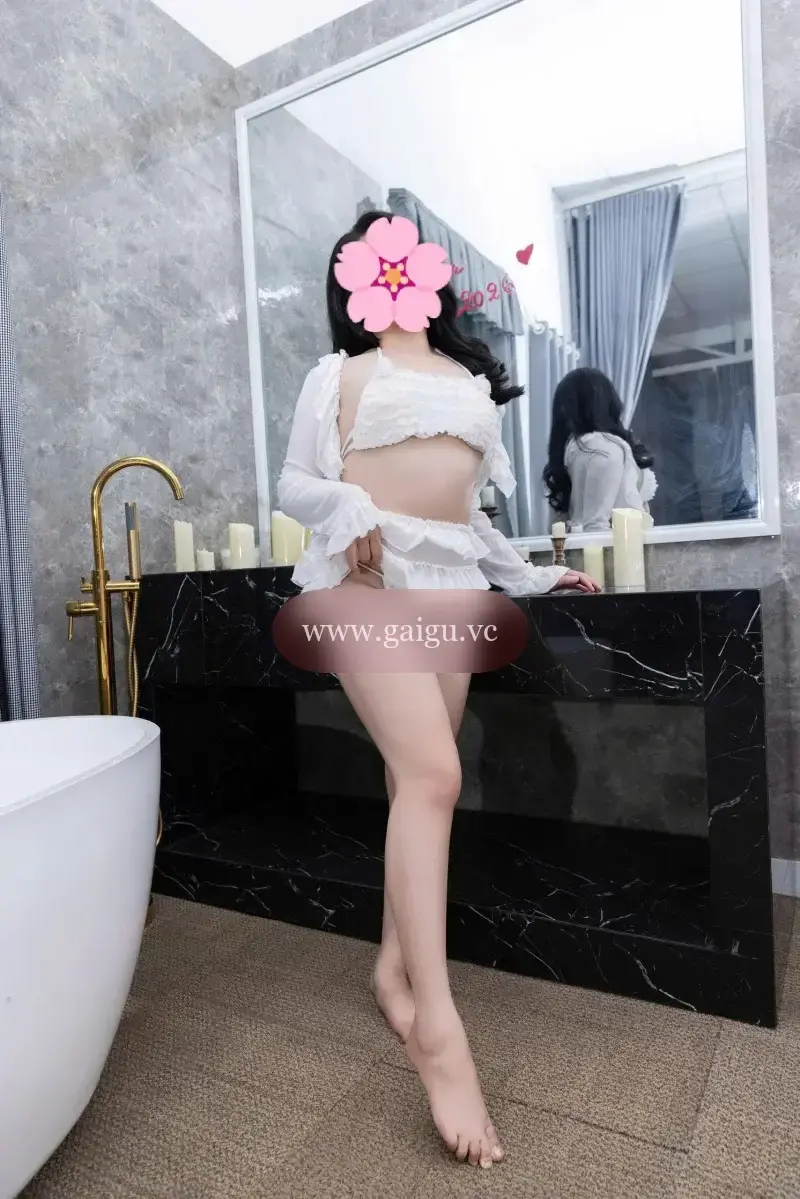 NEW TEEN ❤️GIA HÂN❤️ DÂM NỮ TEEN -LỒN TO MU CAO-VÚ REAL