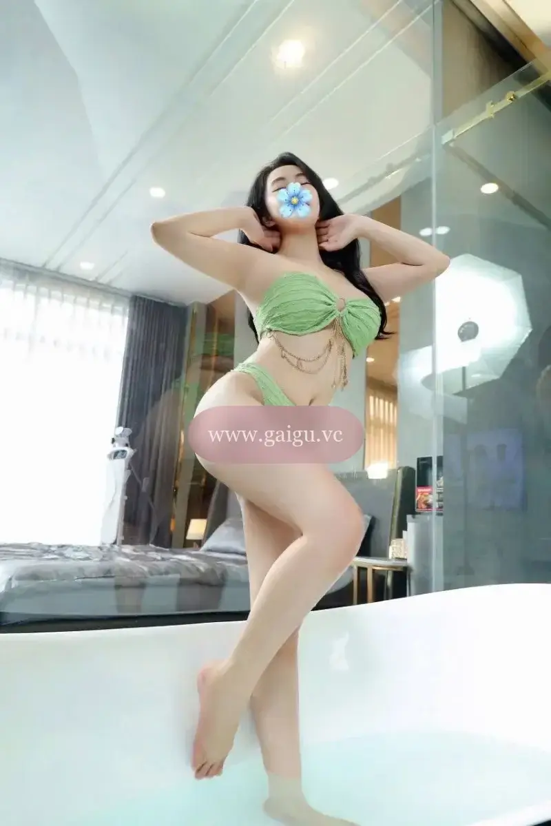 ❤️CÓ CLIP SEXY❤️ BÉ KHÁNH VY XINH NGỰC TO MÔNG NỞ LÀM TÌNH RẤT PHÊ CHIỀU CHUỘNG NHƯ NGƯỜI TÌNH