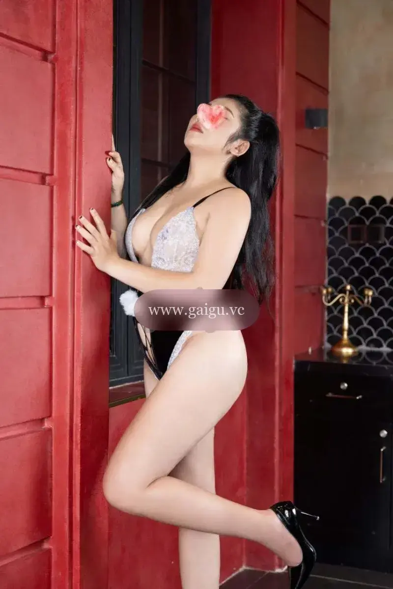 Quỳnh Giao - Siêu Phẩm Mới Toanh, Em Gái Lâm Đồng Xinh Xắn